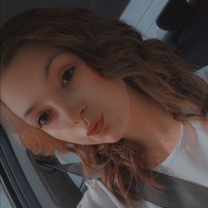 Meet your Posher, Natalie